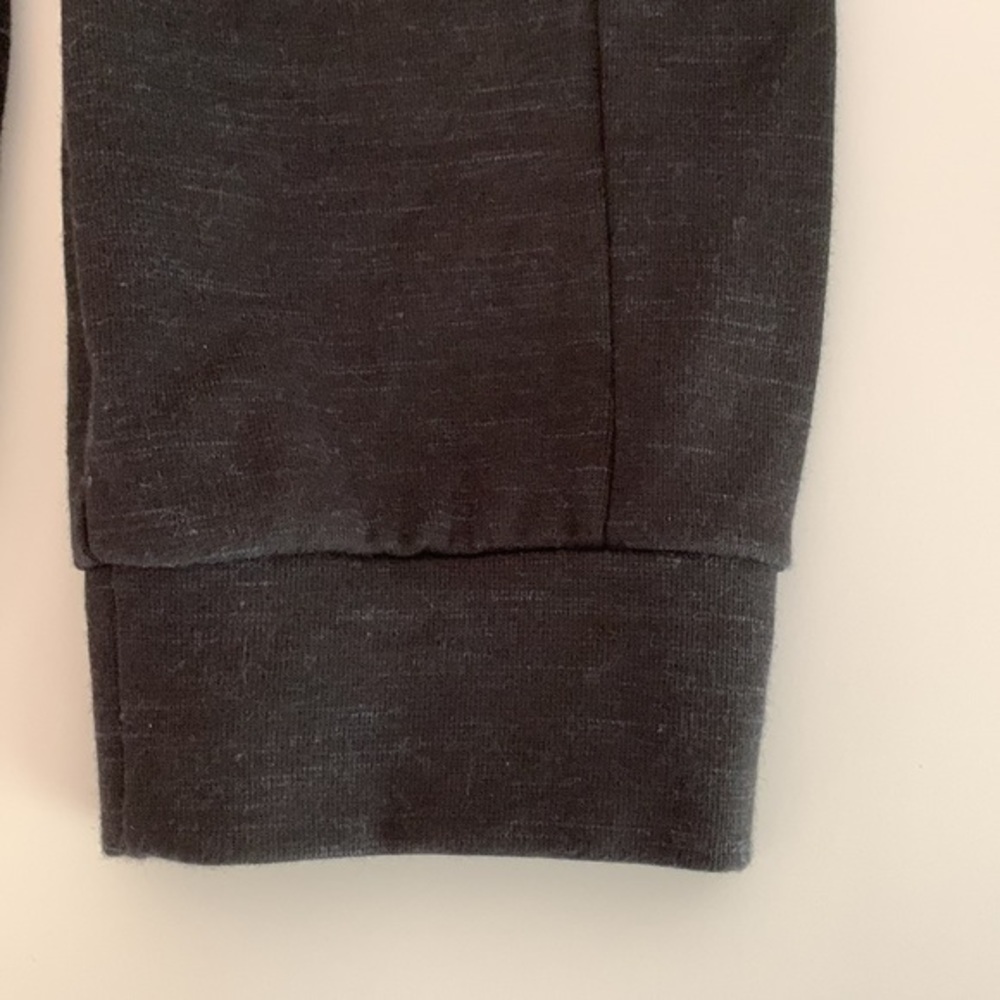 Fila ‘Live in Motion’ men’s heathered black sweatpants joggers. Large. EUC - Picture 8 of 9